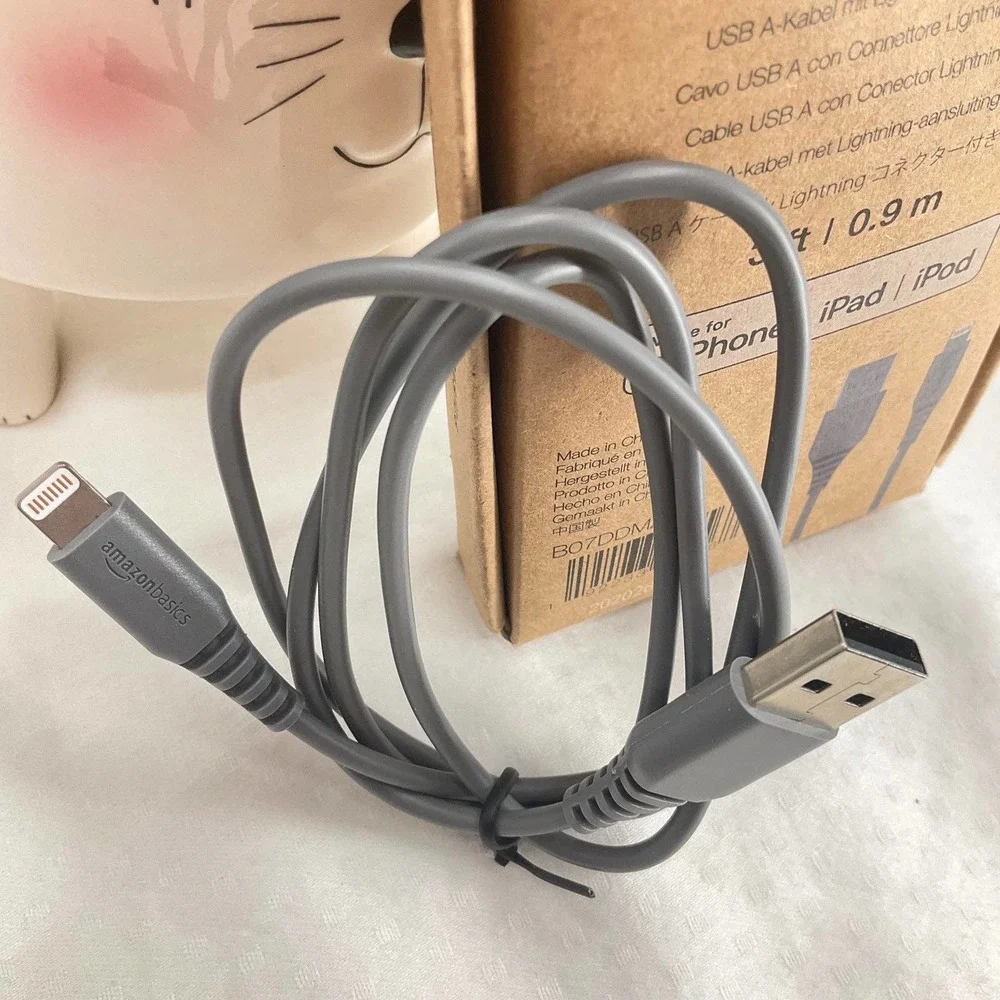 amazonbasics USB-A Cable with Lightning Connector, 3 ft | 0.9m